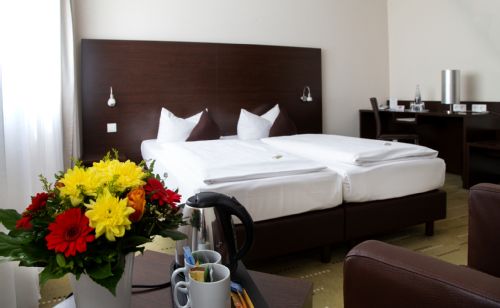 Hotel Motive, Zimmer, Detail/Wohnbereich, Komfort Kategorie
