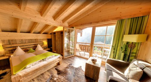 Bild eines Zimmers im Feuriger Tatzlwurm Berghotel & Spa, BW Signature Collection by Best Western