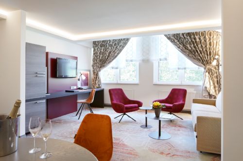 Hotel Motive, Zimmer, Detail/Wohnbereich, Arosa Suite Wohnen