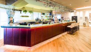 Hotel Motive, Lobby